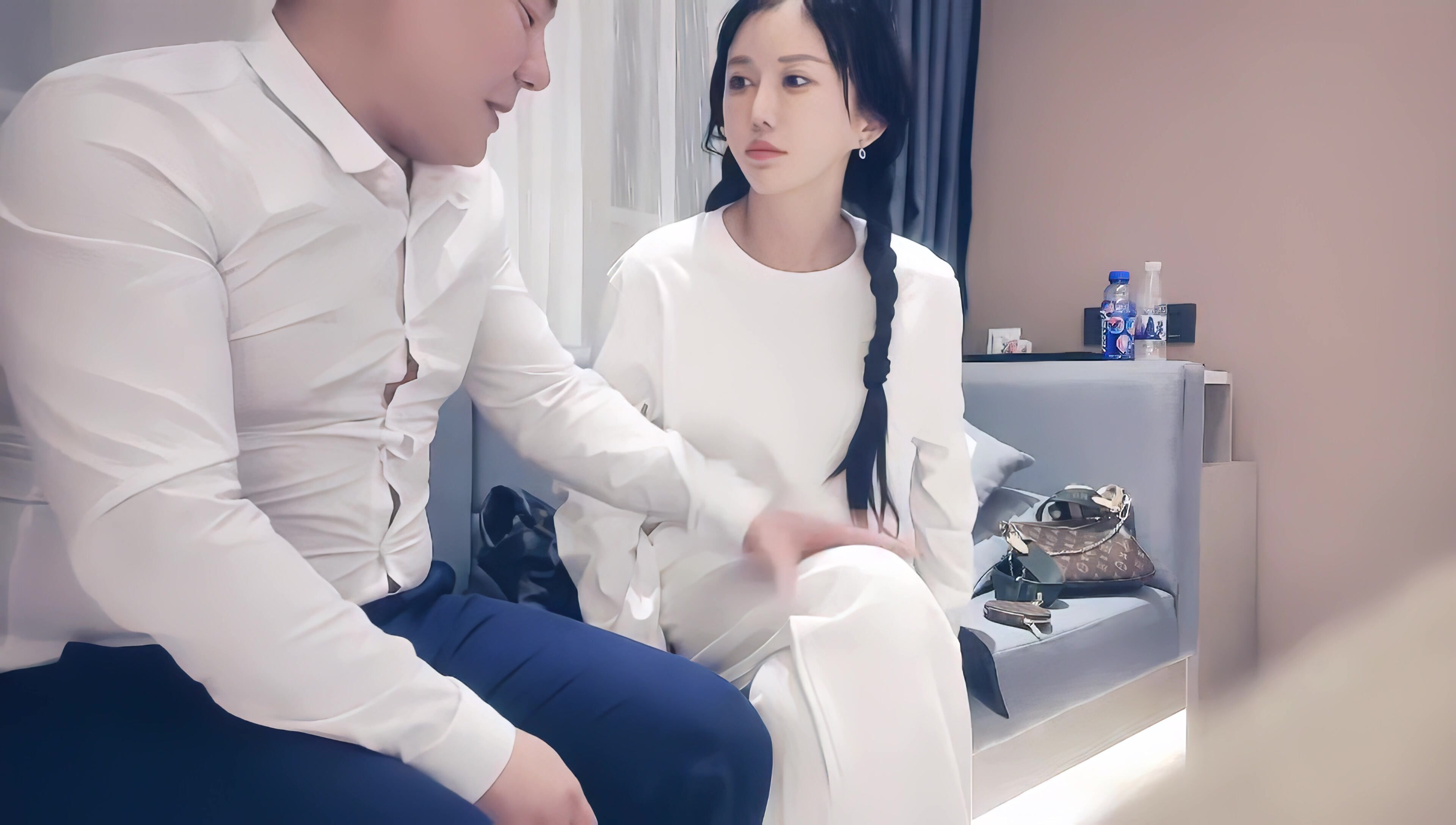 酒店约迷人的25岁小姐姐，大美女