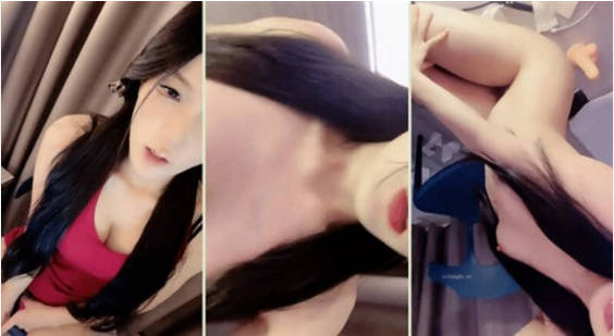 超高颜值极品美人思思吖，又纯又欲直播卖片，此等美人艹起来是真的爽呀！